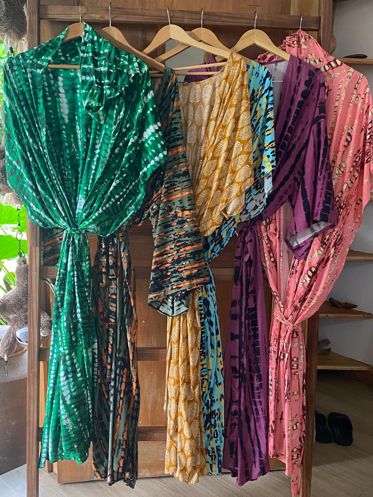 Linen and cotton kimonos for tropical climates